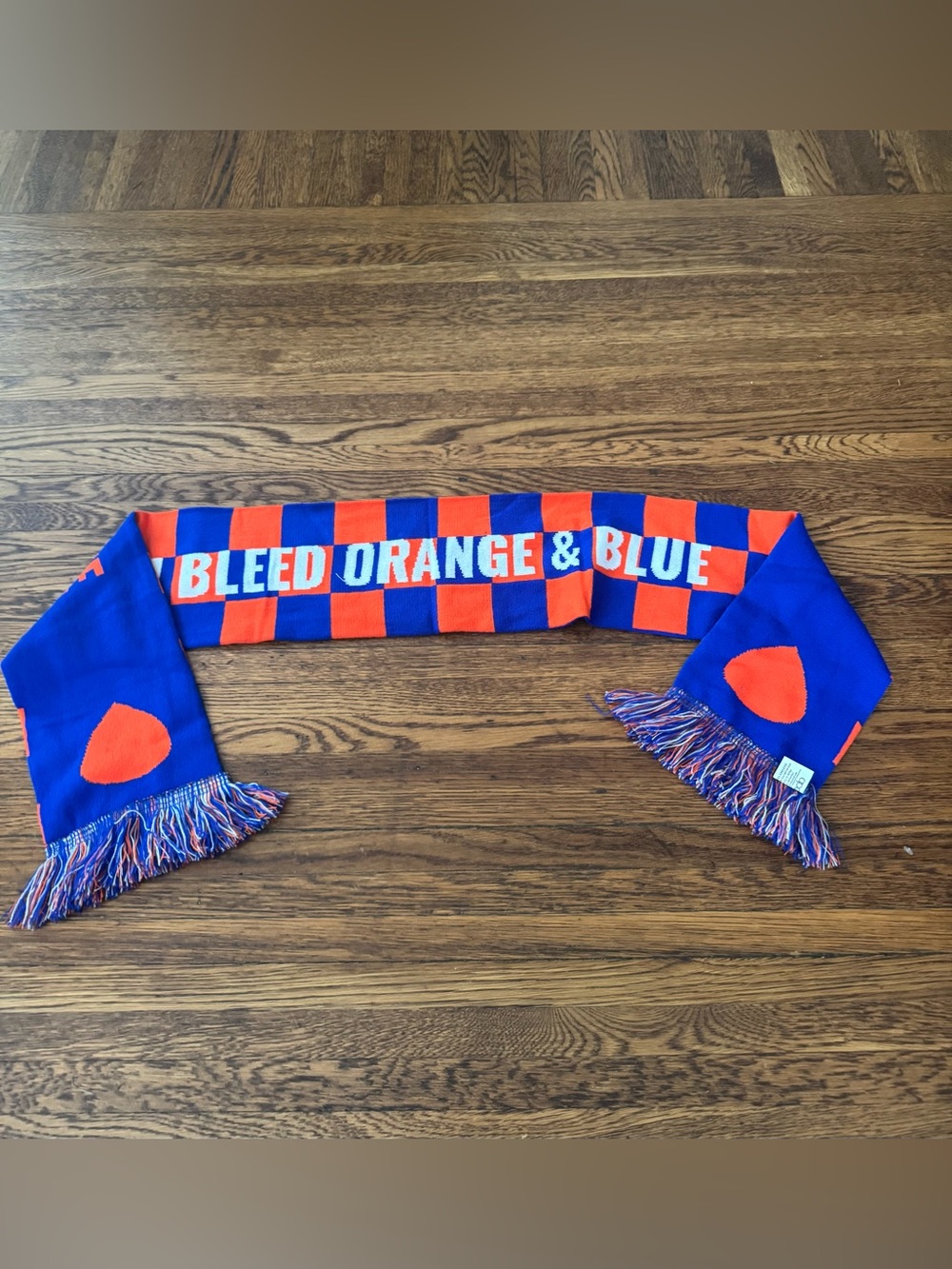 FC CINCINNATI SOCCER SCARF Bleed Orange & Blue Knit Scarf.